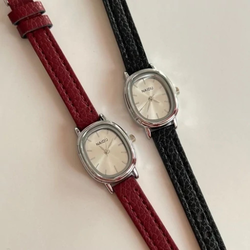 ساعت مچی زنانه نایدو بند چرم دوردوخت ضداب رنگ ثابت کیفیت بینظیر
